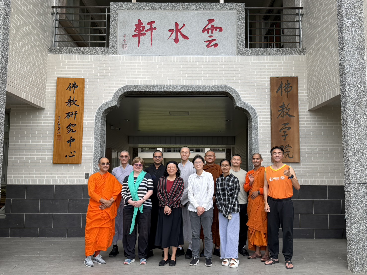 與安教授合照 與安教授合照